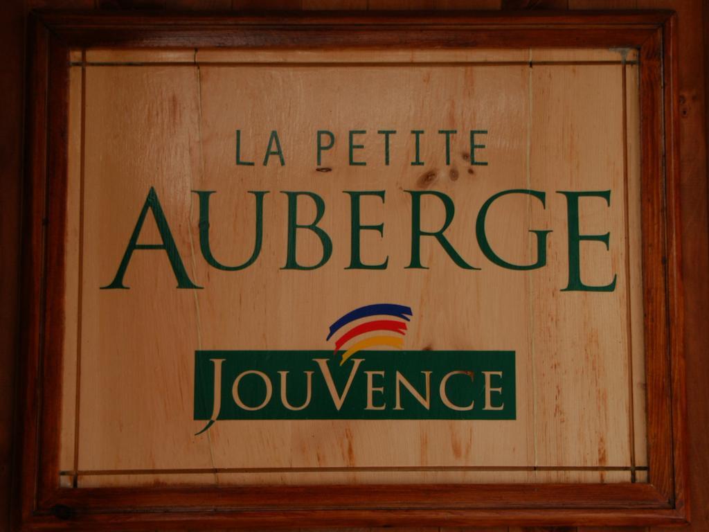 La Petite Auberge De Jouvence Magog Zewnętrze zdjęcie